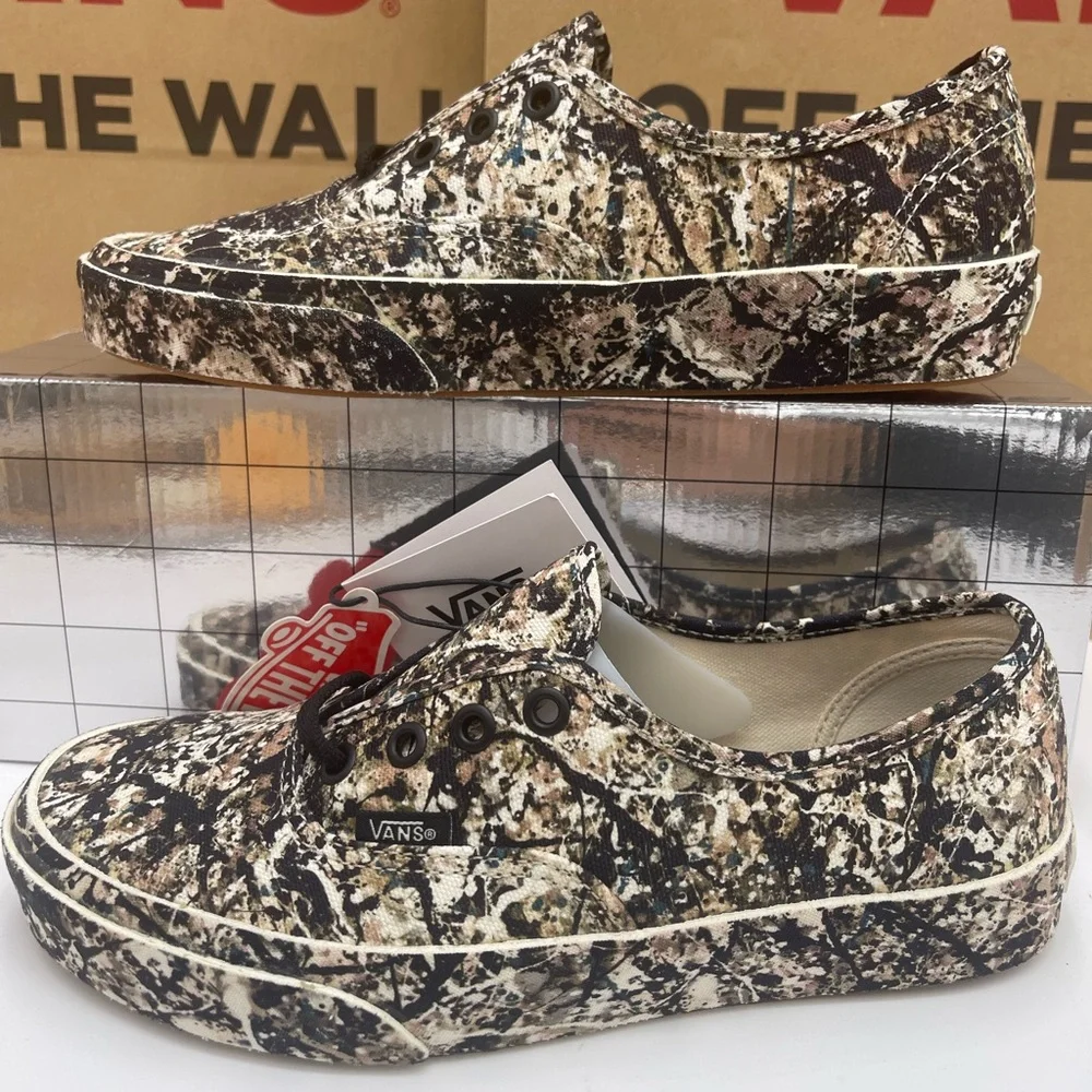 Vans WMNS Authentic
(Moma) Jackson Pollock Sneakers
VN0A2Z5|18K Abstract Black - Picture 1 of 16
